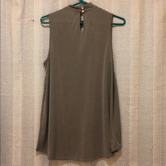 Grey Cutout Tank - Picture 2 of 2